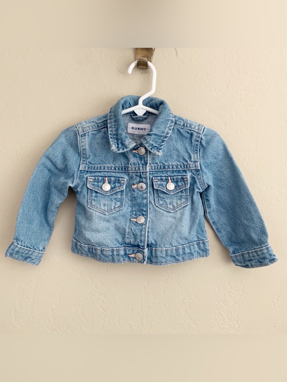 Old Navy Jean Jacket • 12-18 Months Good